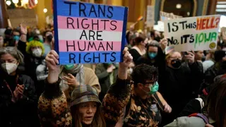 Iowa Gives Final Approval to a Bill Removing Gender Identity Protections Despite Protests