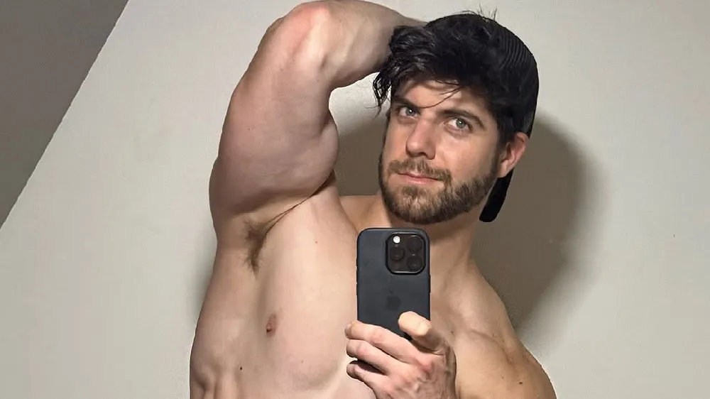 Nate Weir, Canadian CosPlayer & Fitness Junkie, Only Goes So Far