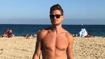 All Cake, No Steak: Sexy Vegan Vladimir Slobozhan