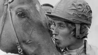 Diane Crump, the First Female Jockey to Ride in the Kentucky Derby, Dies at 77